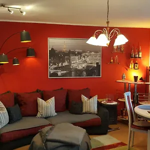 Beliebte 60qm In Zwischen Duesseldorf & Koeln Apartment Neuss